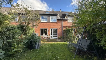 Terrasse - Haus kaufen in Kaltenkirchen - Reihenhaus mit viel Platz für die ganze Familie