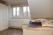 Dachgeschoss - Schlafzimmer 2