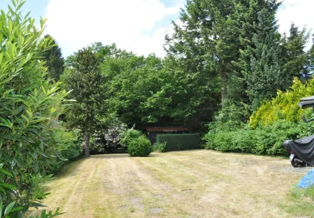 Was für ein toller Garten - Grundstück kaufen in Hamburg-Niendorf - Gefragte Lage mit vielen Möglichkeiten unweit des Niendorfer Geheges