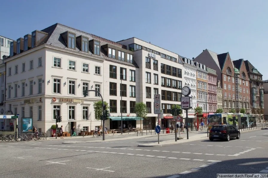Gebäudeansicht - Büro/Praxis mieten in Hamburg-Neustadt - Modernisierte Bürofläche mit Galerie in Top-Lage am Stephansplatz