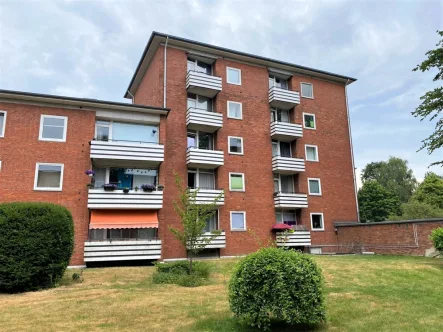 Hausansicht - Wohnung kaufen in Hamburg-Dulsberg - Attraktive 2-Zimmer Wohnung in ruhiger Lage von Hamburg-Dulsberg!