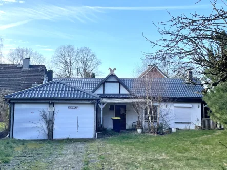 Ansicht - Grundstück kaufen in Hamburg-Bergstedt - "VERKAUFT" Herrlich, ruhiges Bergstedt - Bauplatz für ein Einfamilien- oder Doppelhaus!