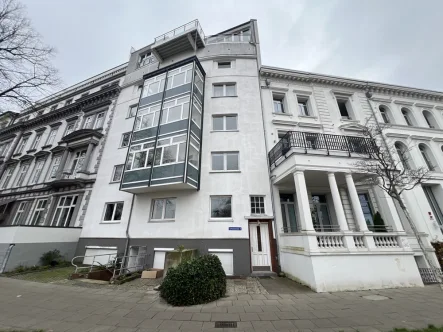 Ansicht - Wohnung mieten in Hamburg-Hohenfelde - "Nur für 1 Jahr zu vermieten"! Großzügige 2 Zimmer Wohnung mit atemberaubenden Ausblick