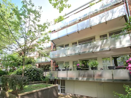 Blick auf das Haus - Wohnung kaufen in Hamburg - COMING SOON: 2-Zimmer-Wohnung in der Magdalenenstraße