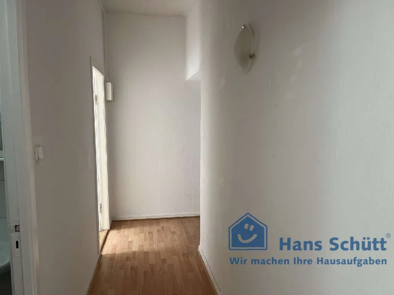  - Wohnung mieten in Kiel - Nähe Blücherplatz, 2-Zimmer-Altbau-Whg.