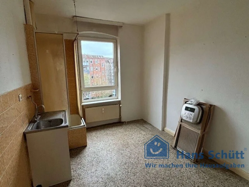  - Wohnung mieten in Kiel - Günstige 2 Zi-Wohnung, WC auf halber Treppe