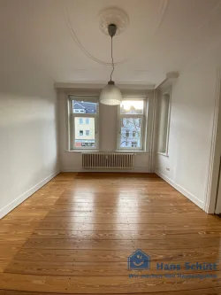  - Wohnung mieten in Kiel - Schöner Altbau Nähe Viehburger Gehölz