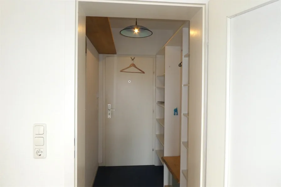 Eingang mit Garderobe