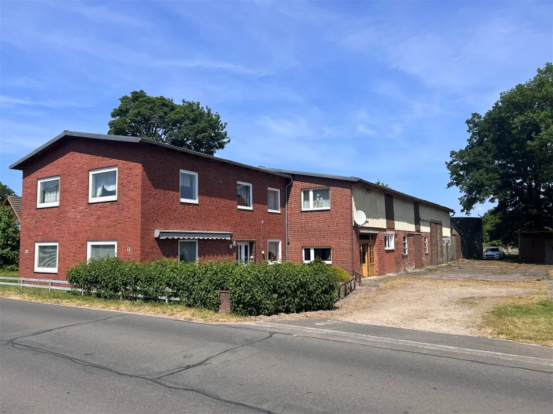 Außenaufnahme - Haus kaufen in Bimöhlen - Vielseitiger Resthof mit 2 Wohneinheiten zwischen HH-Norderstedt - Neumünster OTTO STÖBEN GmbH