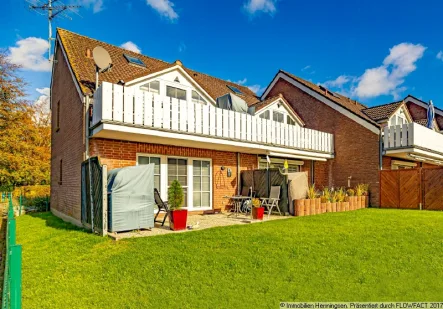 Ansicht Südwest 1-- - Wohnung kaufen in Brodersby - Sonnige Studiowohnung- Ostseestrand 700 m