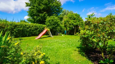 Garten  - Haus kaufen in Rostock - Traumhaftes Einfamilienhaus im östlichen Stadtrand von Rostock - nur 5 km bis zur Innenstadt 