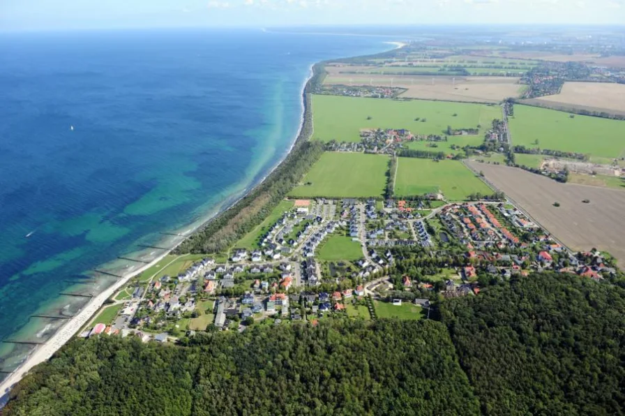 Ostseebad Nienhagen - Wohnung kaufen in Ostseebad Nienhagen - Schöne Eigentumswohnung in Strandnähe mit Gartenanteil, West-Terrasse und Pkw-Stellplatz