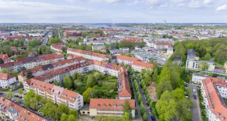 Tweelviertel - Wohnung kaufen in Rostock - Charmante Dachgeschosswohnung mit Galerie – Erstbezug nach Renovierung