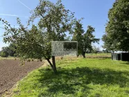 Garten mit Obstbäume