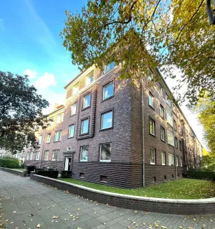 Hausansicht - Wohnung mieten in Hannover - Erstbezug nach Sanierung! 3-Zimmer-Wohnung mit Wintergarten in Vahrenwald-List!