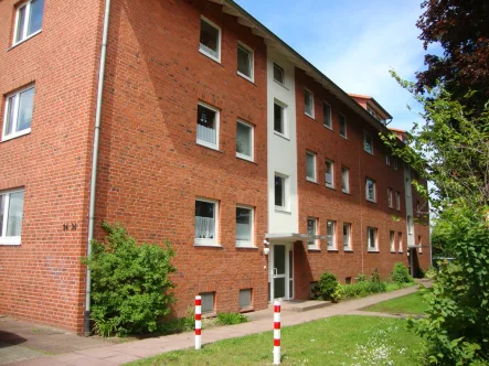 Aussenansicht - Wohnung mieten in Lüneburg - Helle Wohnung mit Loggia am Kreideberg
