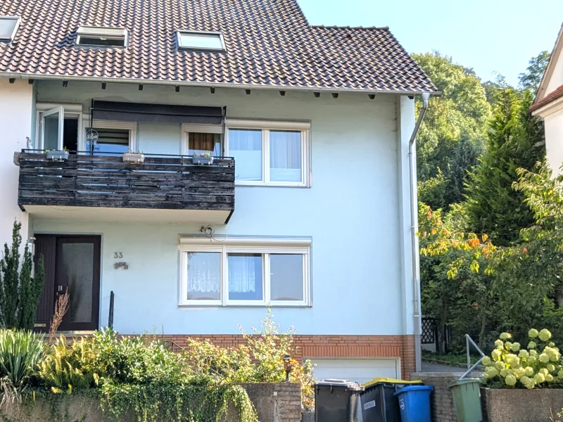 Ansicht Straßenseite - Haus kaufen in Alfeld (Leine) - Doppelhaushälfte mit 3 Wohnungen in Stadtnähe!