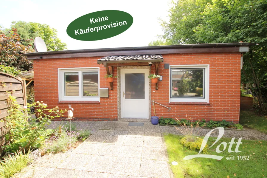 Hauseingang - Haus kaufen in Apen / Augustfehn - +++ Bungalow mit ebenerdigem Raumprogramm im Ortszentrum von Augustfehn +++