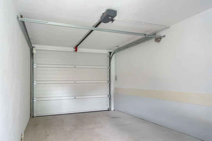 Garage 2