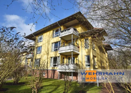 Titelbild - Wohnung mieten in Hamburg - Gepflegte 3-Zimmer-Wohnung mit ansprechendem Grundriss in grüner Lage von Hamburg