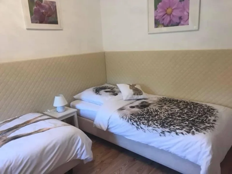 Schlafzimmer 2 WE 1