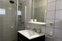 Badezimmer EG