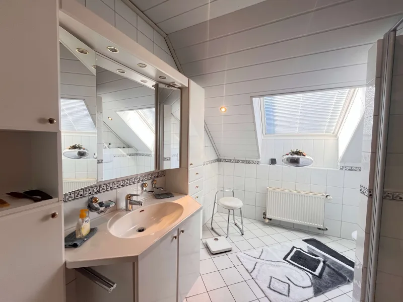 Badezimmer OG