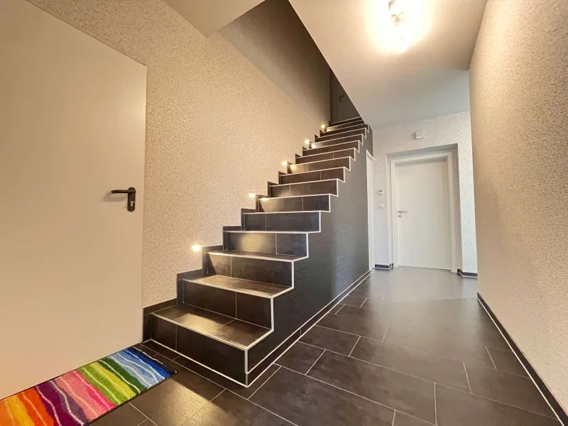 Treppe zum Dachgeschoss