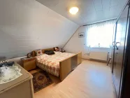 Schlafzimmer DG