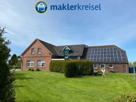 Objekt-Bild - Haus kaufen in Esens - Nordsee: Flexible und geräumige Immobilie (mit PV) auf großem Grundstück!