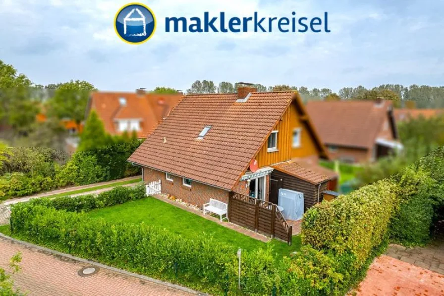 Außen - Haus kaufen in Wangerland OT Hooksiel - Schicke und gepflegte Doppelhaushälfte im beliebten Ferienort Hooksiel