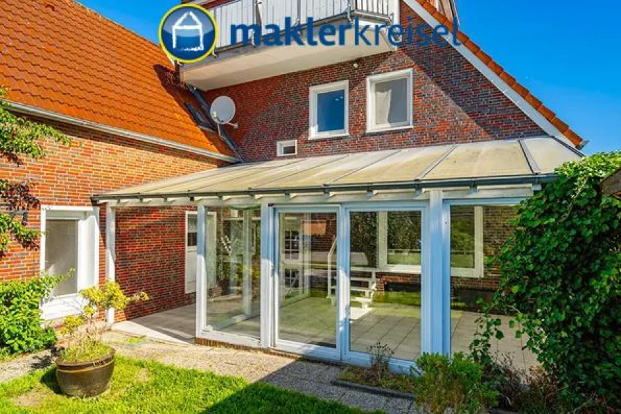 Objekt-Bild - Haus kaufen in Wittmund OT Carolinensiel - Individuell gestalten! 6 zu sanierende Ferienwohnungen in unmittelbarer Hafennähe!