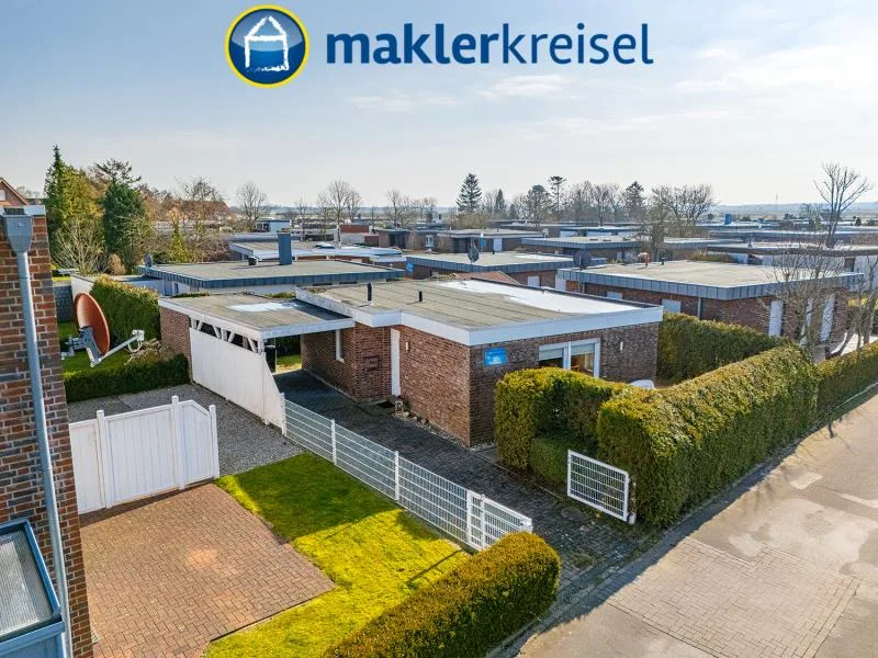 Luftbikd - Haus kaufen in Esens OT Bensersiel - Freistehender Ferien-Bungalow mit Carport in TOP-Lage!