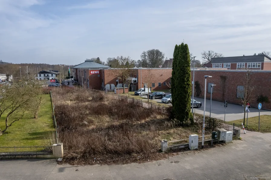 Blick von der Marktstraße auf das Grundstück