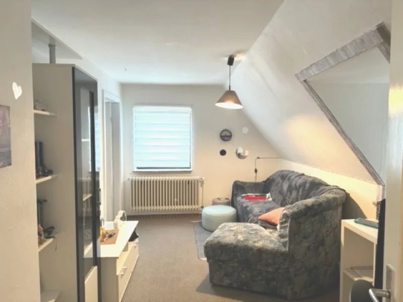 Durchgangszimmer OG