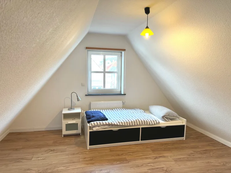 Schlafzimmer DG