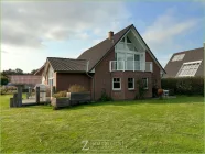 Garten mit Blick zum Balkon 