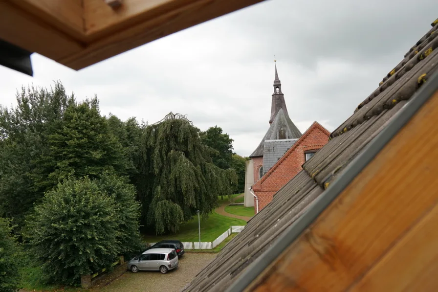 Blick zur Kirche