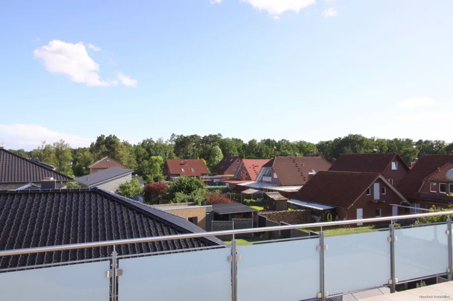 Blick von der Dachterrasse - Wohnung kaufen in Gifhorn - Wunderbarer Ausblick - Designküche - Fahrstuhl - tolle Gelegenheit in Gifhorn-Süd