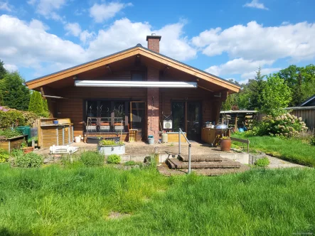 Außenansicht - Haus kaufen in Isenbüttel - Kleines Häuschen am Tankumsee