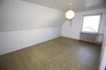 Zimmer rechts im DG