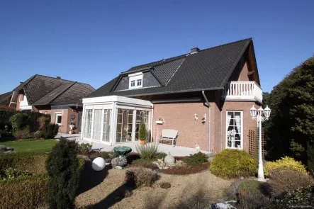 Außenansicht - Haus kaufen in Gifhorn - Gemütlich - familienfreundlich - ruhige Lage - großes Einfamilienhaus in Gifhorn-Süd