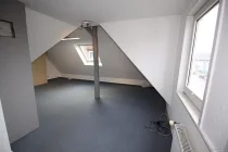 DG Altbau Büro 6