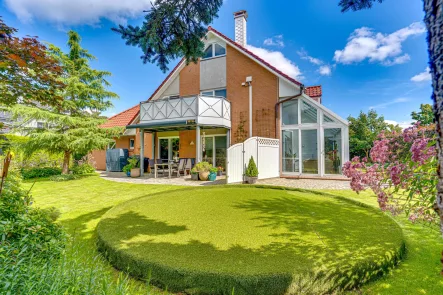 Titel - Haus kaufen in Handewitt / Jarplund - Lifestyle & Luxus: Architektenhaus auf sonnigem Grdstk.Winter-Garten, Sauna, 3 Terr., Dopp-Gar. uvm