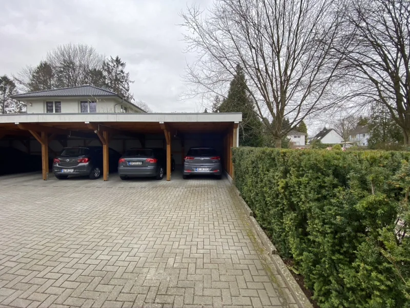 Carportstellplatz rechts