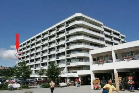 Hausansicht - Wohnung kaufen in Grömitz - ... über den Dächern von Grömitz mit Meerblick