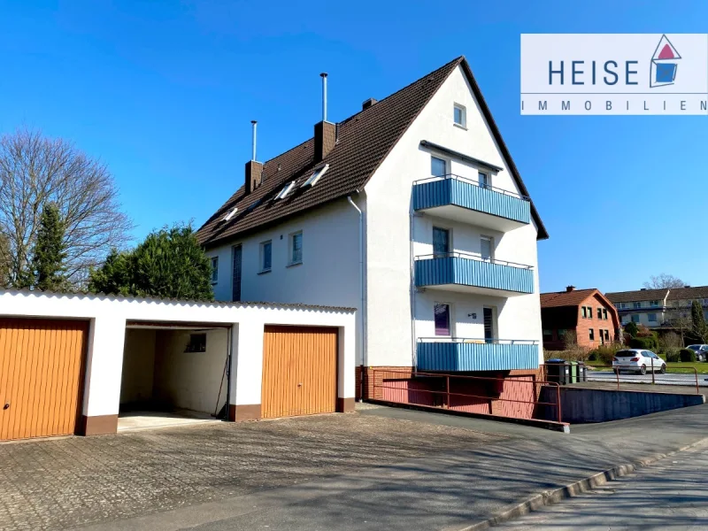 Heise Immobilien - Holzminden - Wohnung mieten in Holzminden - 1-Zimmer-Mietwohnung mit Balkon in der Nähe von Symrise, Internat am Solling zu vermieten