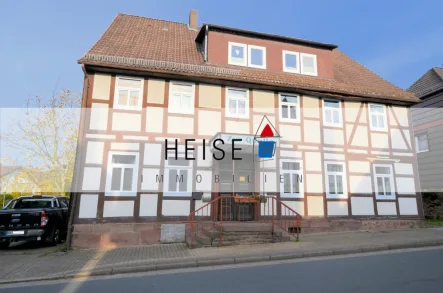 Heise Immobilien - Fachwerkhaus in Bevern zu verkaufen - Haus kaufen in Bevern - Fachwerkhaus mit Garage und Nebengelass in Bevern