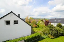 1-Familienwohnhaus mit Garage in Holzminden - Blick vom Balkon