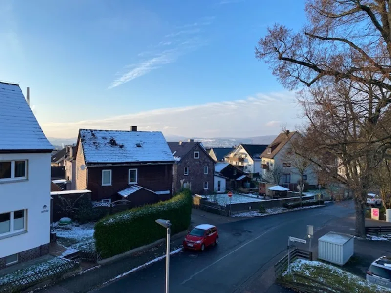 Blick vom Balkon - Fernsicht zum Köterberg